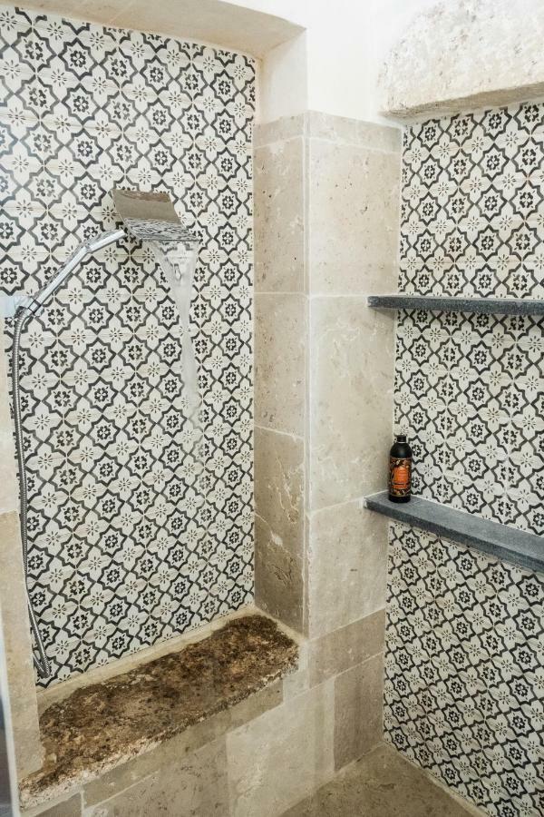 Casa Di Amici Apartment Ostuni Luaran gambar