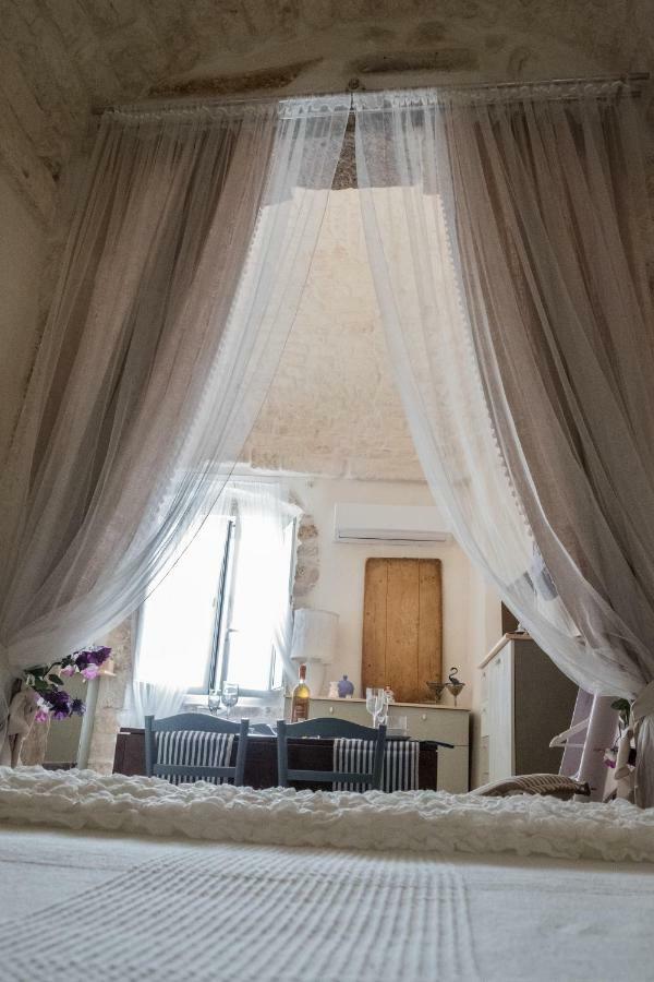 Casa Di Amici Apartment Ostuni Luaran gambar